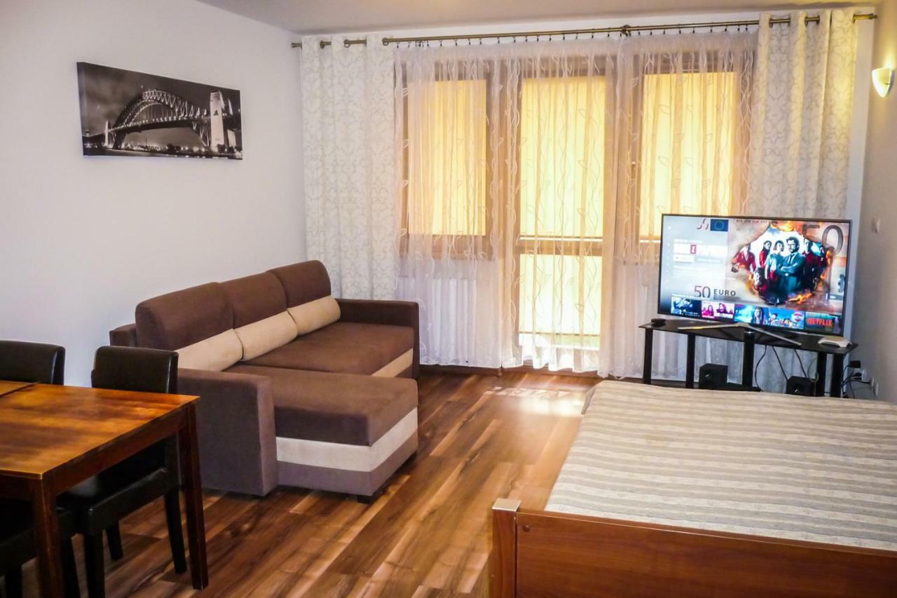 Apartament Z Ogrodkiem W Parku Zdrojowym Apartman Swinoujscie Kültér fotó